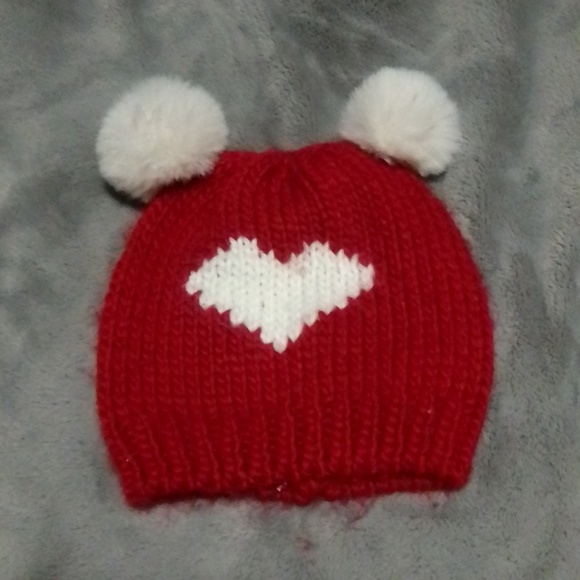 Infant/toddler beanie heart knitted - Picture 1 of 2